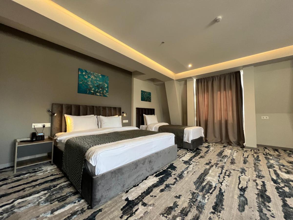 Hotel Address 9D ティビリシ エクステリア 写真